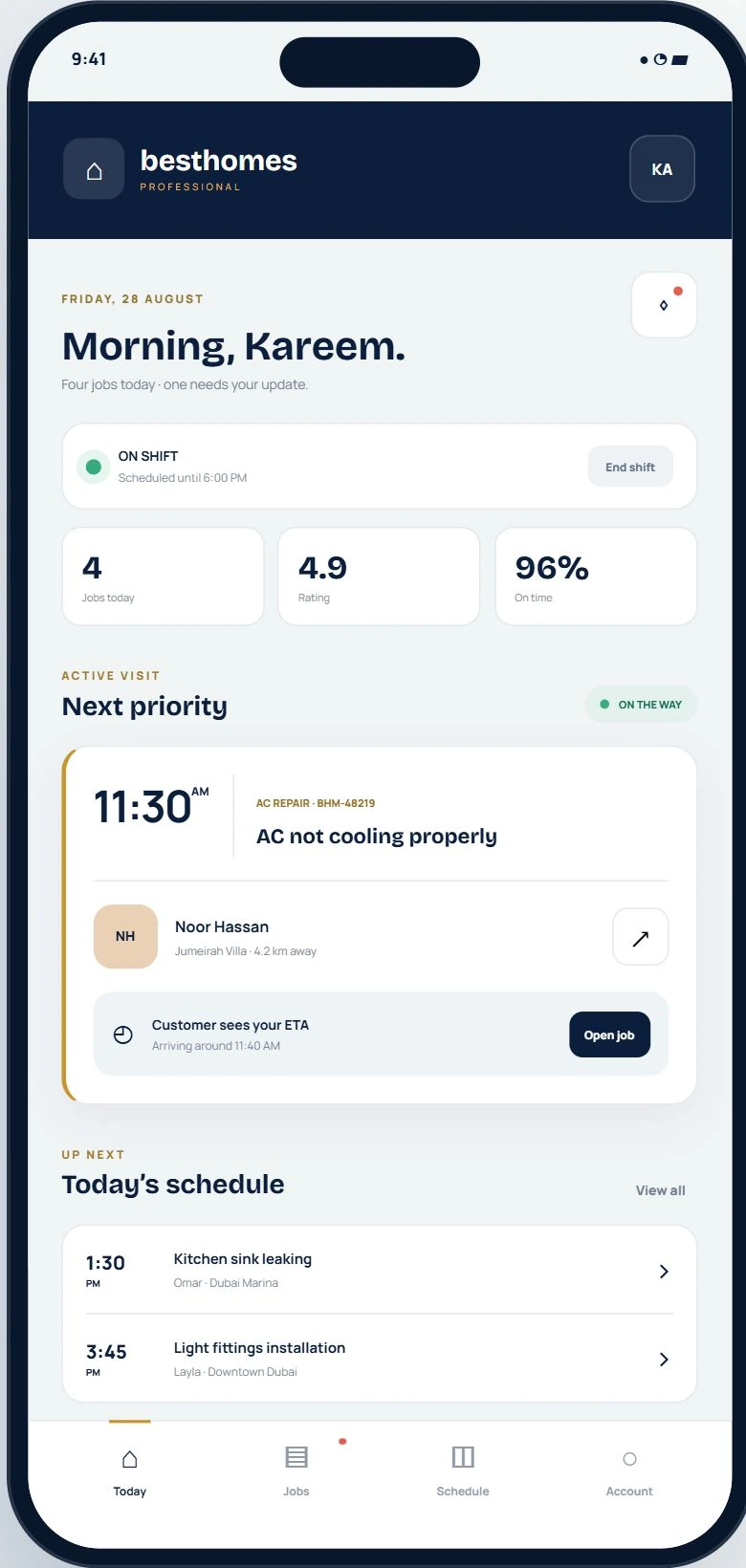 Besthomes Pro technician mobile workspace showing shift status, priority visit and the day's schedule
